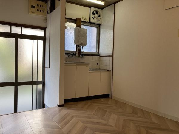 【居間・リビング】 | 守口市佐太西町1丁目　中古テラスハウス