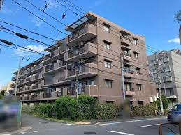 コスモ新川崎　（川崎市幸区小向西町4丁目）の外観|外観です　コスモ新川崎　1992年11月築　JR南武線「矢向」駅徒歩14分　3DK　南西向き　角部屋　買物施設・公共施設至近　