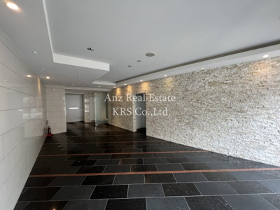 【ロビー】 | セレニテ北久宝寺 | おしゃれできれいなロビー