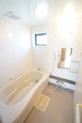 【浴室】 | カーサみつわ台K | ※同物件・同タイプの写真です