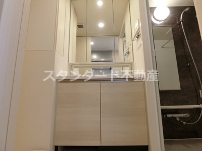 【独立洗面台】 |  ザ・パークハビオ天満橋