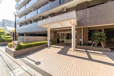メゾンドール錦糸町ツインのエントランス