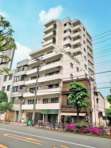 グランドール根岸の外観