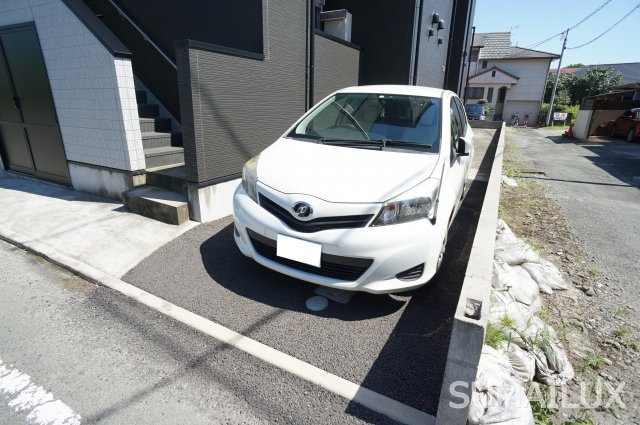 熊本市中央区坪井５丁目のアパートの駐車場