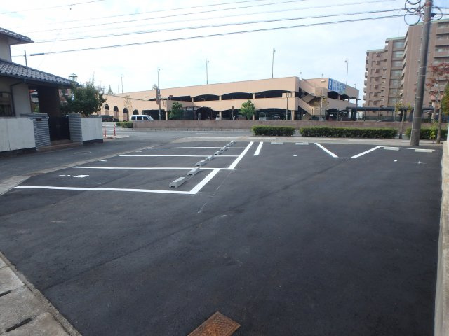 寿町月極駐車場の駐車場