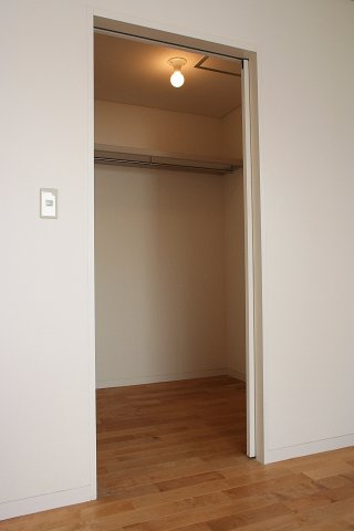 ワコーレヴィアーノ垂水霞ヶ丘の収納