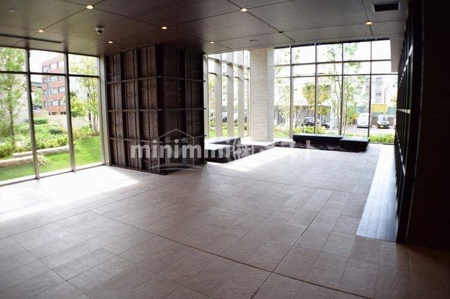 大阪市西区江之子島２丁目の賃貸マンションのロビー