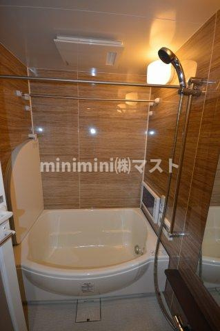 大阪市西区江之子島２丁目の賃貸マンションの浴室