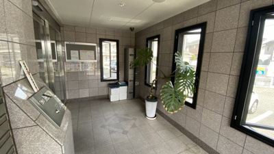 【エントランス】 | ひかりハイツ石手川・