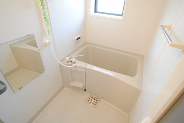 ハレアカラＡ棟の浴室