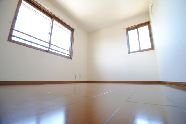 ハレアカラＡ棟の洋室