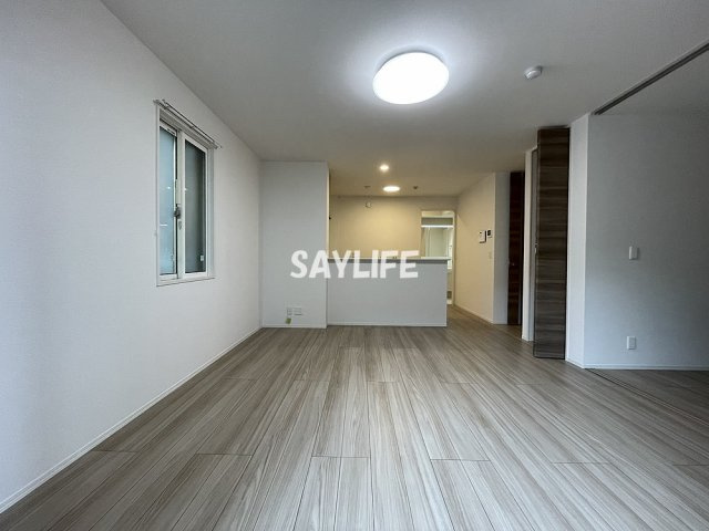 アンサンブル大今里の居間・リビング