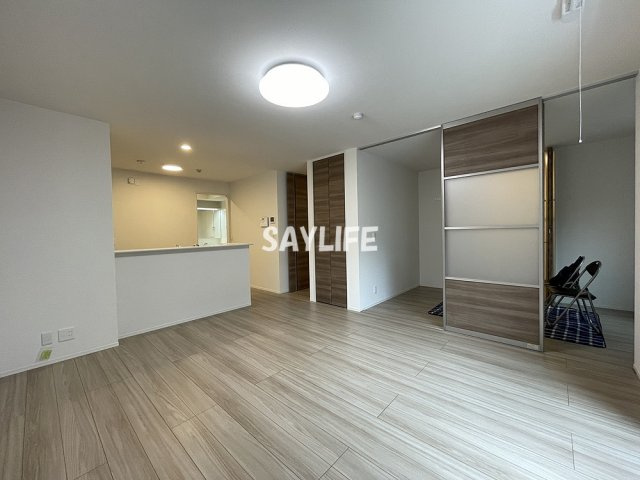 アンサンブル大今里の居間・リビング