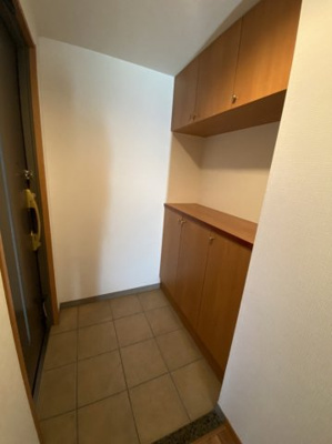 【玄関】 | ルシオーレB棟・モンセーヌ蛍池ステーションサイド