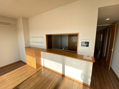 【居間・リビング】 | ルシオーレB棟・モンセーヌ蛍池ステーションサイド