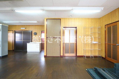 【ロビー】 | 絹ケ丘事務所