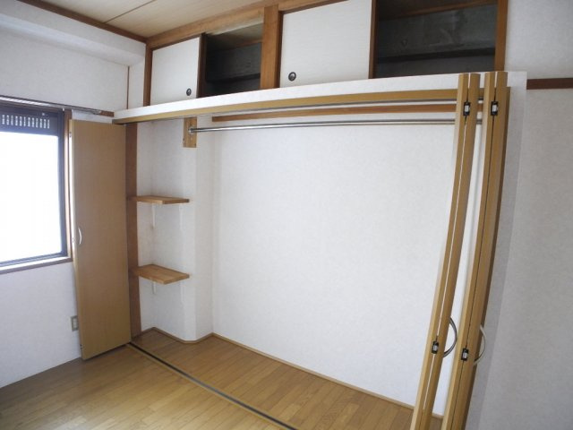 エトワール泉の収納