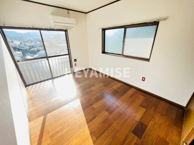 江平コーポの居間・リビング