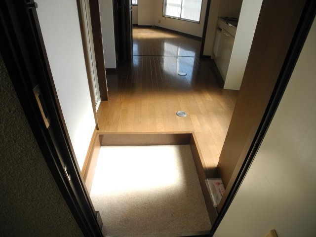 SAKURAハウスの玄関