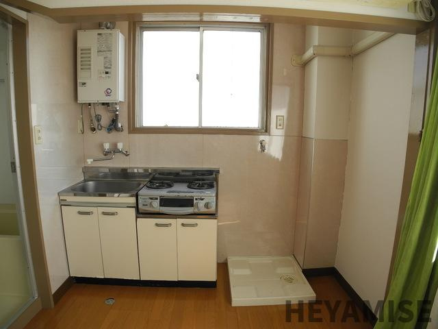 山口ビルのキッチン