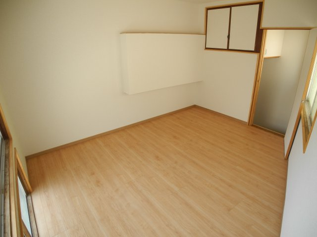 錦町アパートの寝室