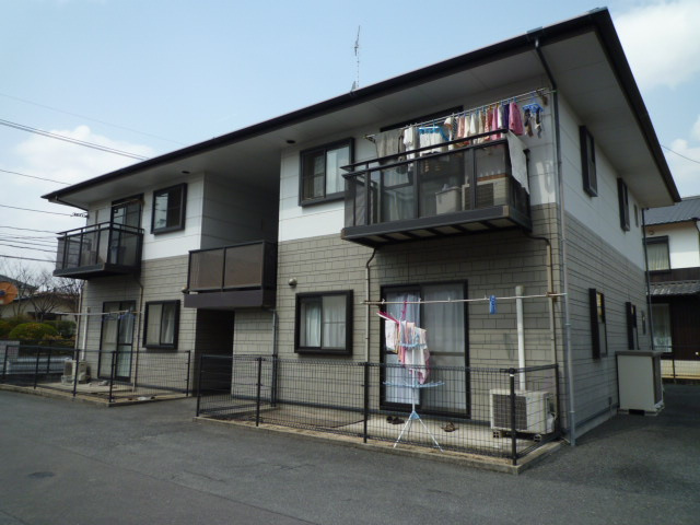 倉敷市徳芳のアパートの外観