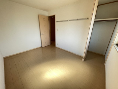 【居間・リビング】 | ヴィルヌープ | 別号室の参考写真です