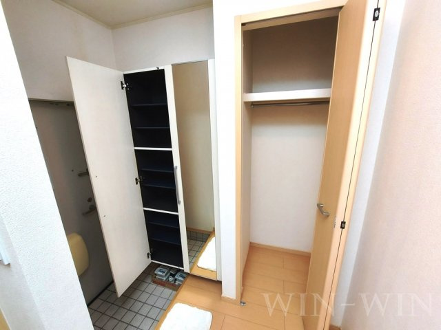 ユトリロ忠興 3の収納