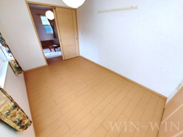 ユトリロ忠興 3の寝室