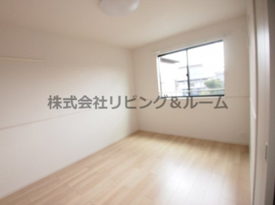 【洋室】 | グランドソレイユＢ