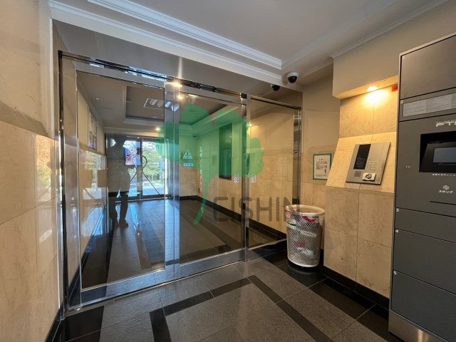 エンクレスト博多駅南のエントランス