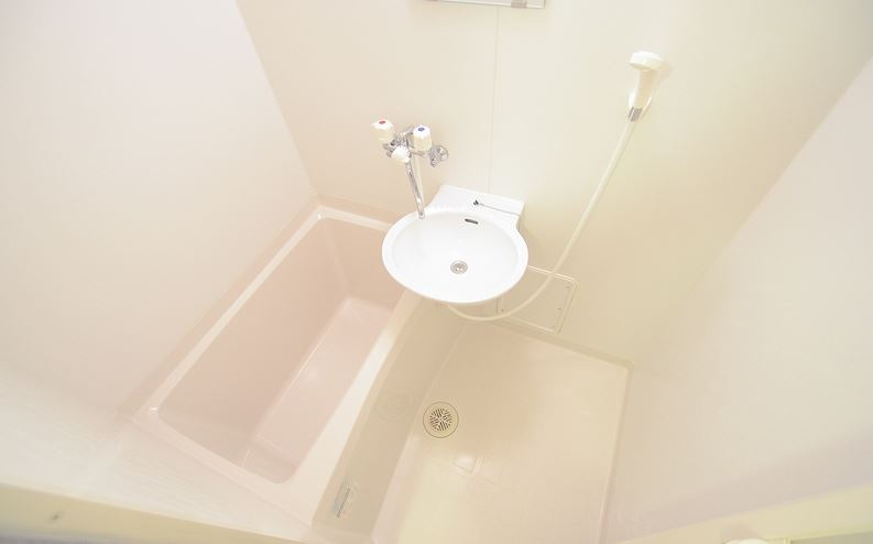 レオパレスマンダリン　Ｍ＆Ｔの浴室