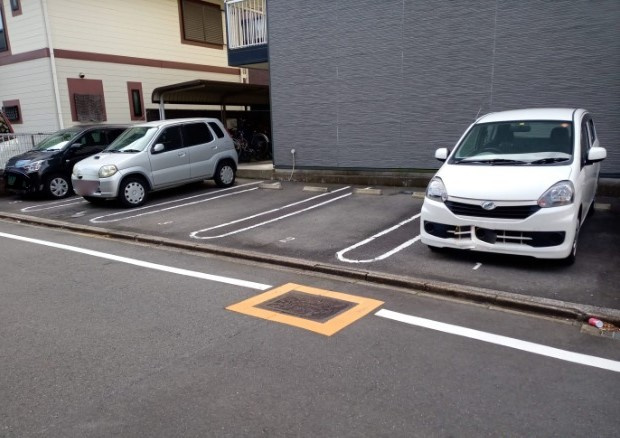 【駐車場】 | ハピネス