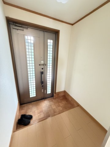グリーンハイツの玄関