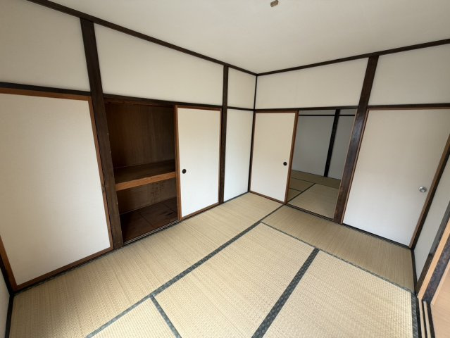 グリーンハイツの和室