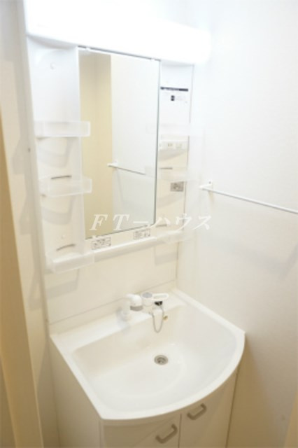 リブリ・ネオフラッツの洗面所