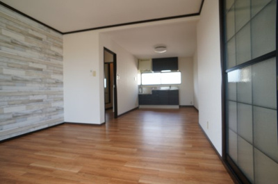 【居間・リビング】 | ヴィラ・エトワールＡ