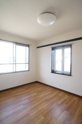 【洋室】 | ヴィラ・エトワールＡ