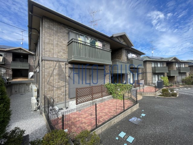 オーククレストⅣの外観