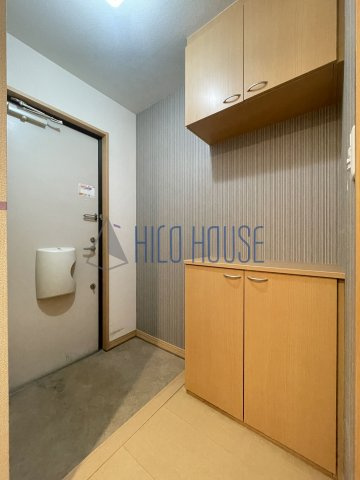 オーククレストⅣの玄関