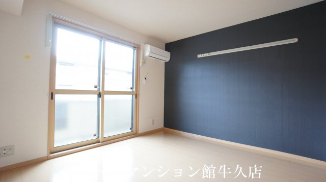 グランドセントレア888　Aの居間・リビング