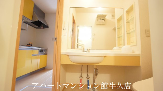 グランドセントレア888　Aの洗面所