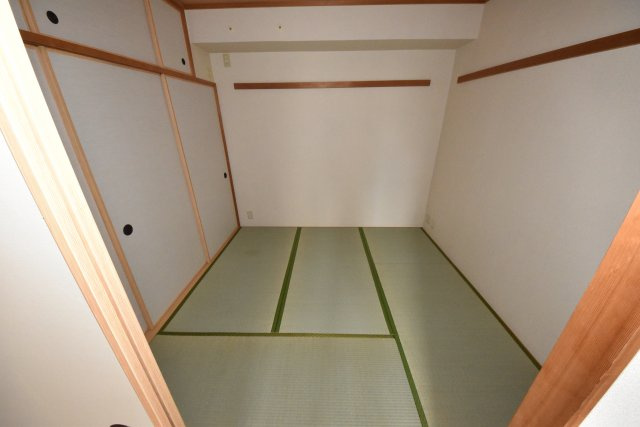 ハイシュタイン堀江