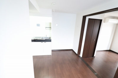 【居間・リビング】 | フェリスコート鶴見