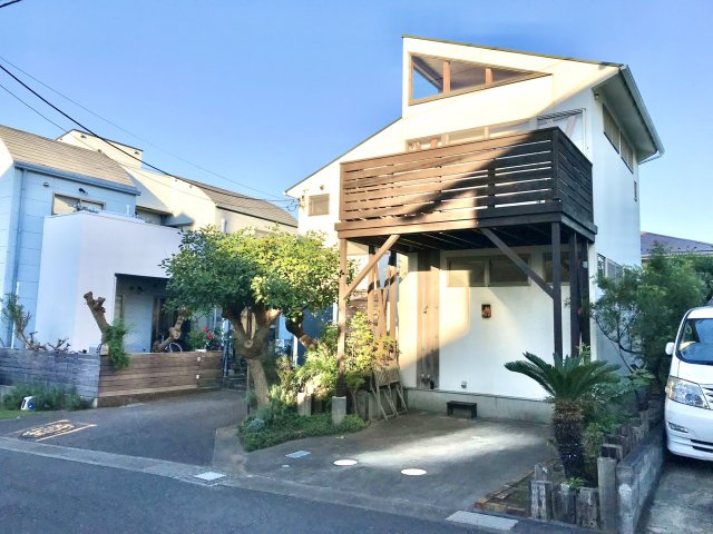 材木座 海を愉しむリゾート感あふれる戸建の外観