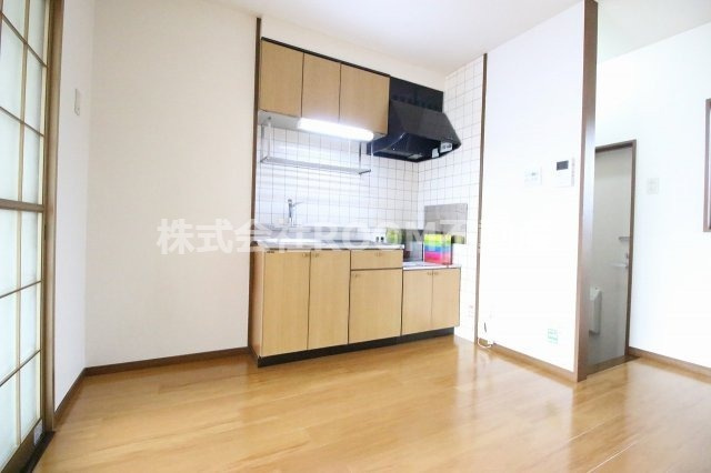 セゾン・シティの居間・リビング