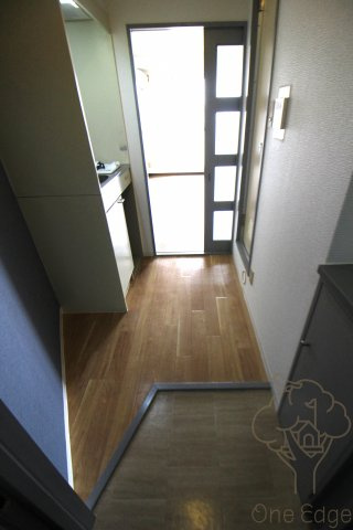 レナジア萱島の玄関