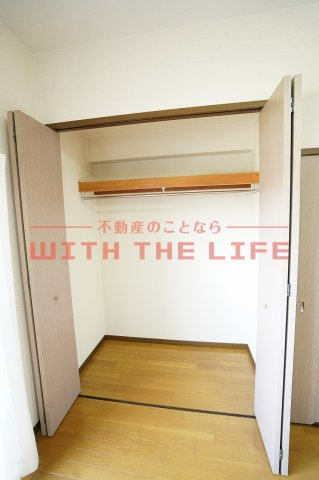 リバーサイド東櫛原【キャッシュバック対象物件】の収納|毎日通るロビーはこのようになっています