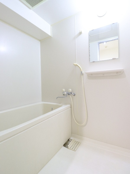 【浴室】 | 日々の疲れを癒すお風呂付です