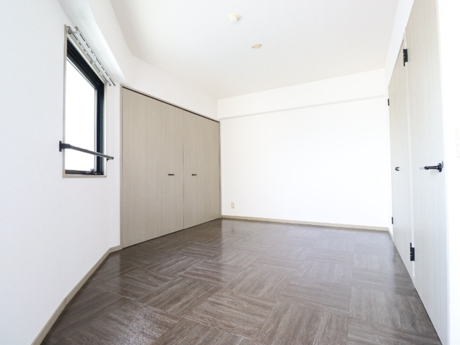 【内装】 | 内装は落ち着いています